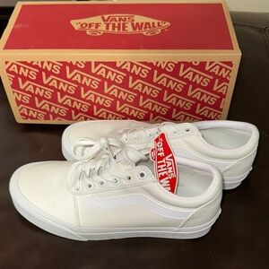 Vans White Ward Canvas Sneakers 7.5